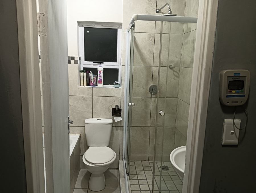 2 Bedroom Property for Sale in Beverly Park Western Cape